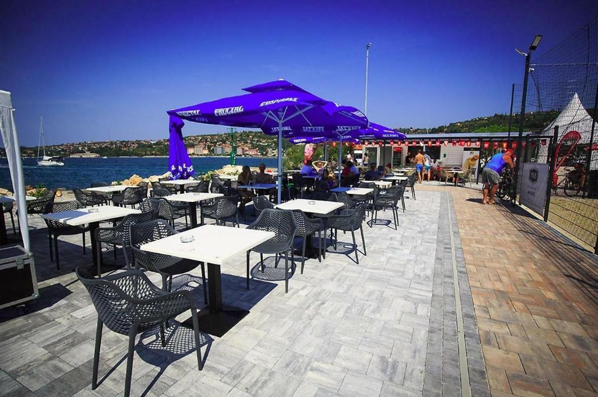 Stella Blue Floating House Portoroz Hotel ภายนอก รูปภาพ