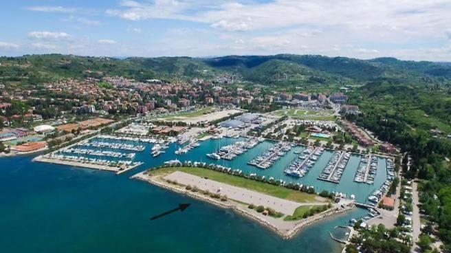 Stella Blue Floating House Portoroz Hotel ภายนอก รูปภาพ
