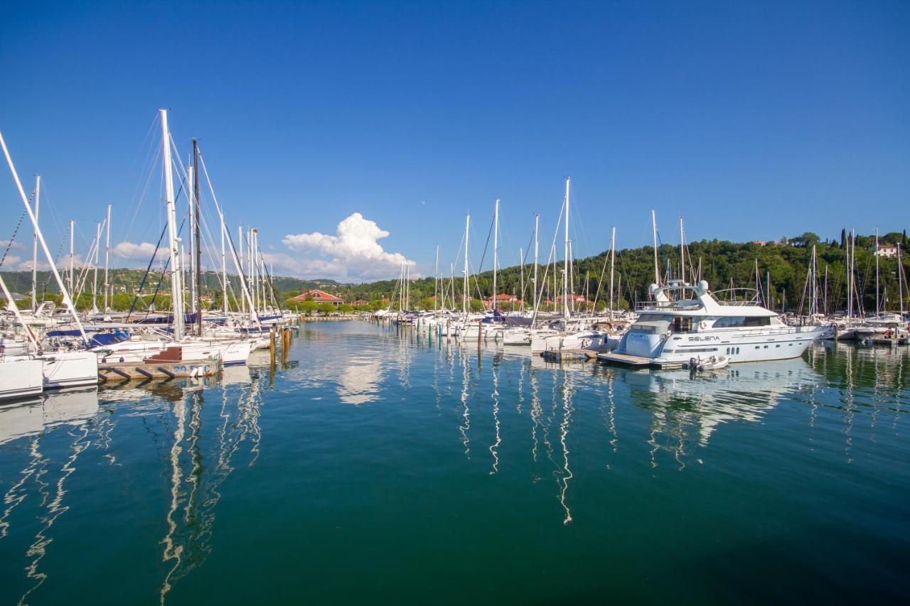 Stella Blue Floating House Portoroz Hotel ภายนอก รูปภาพ