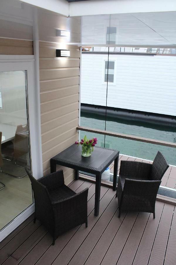 Stella Blue Floating House Portoroz Hotel ภายนอก รูปภาพ