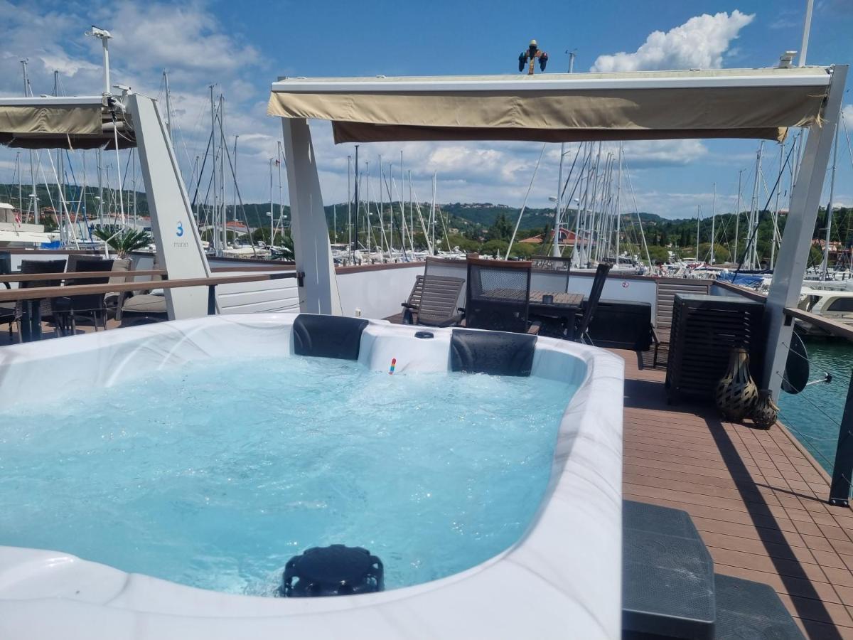 Stella Blue Floating House Portoroz Hotel ภายนอก รูปภาพ